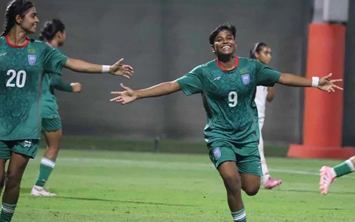 আরব আমিরাতকে উড়িয়ে দিল বাংলাদেশের মেয়েরা