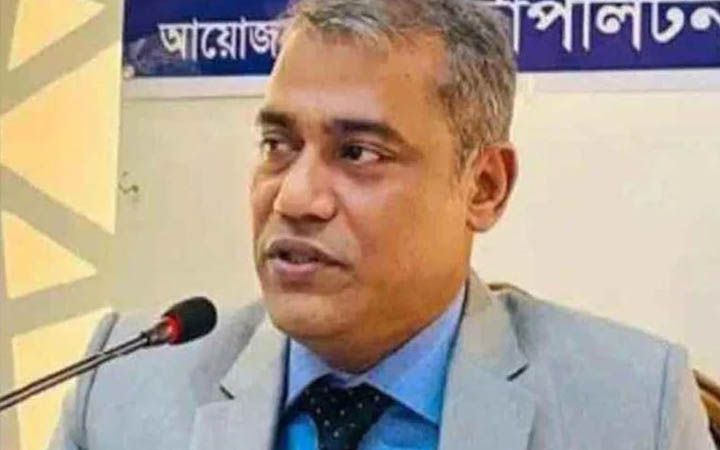 দুর্নীতি ও গাড়িকাণ্ড : ঢাকার সাবেক সিএমএম রেজাউল বরখাস্ত