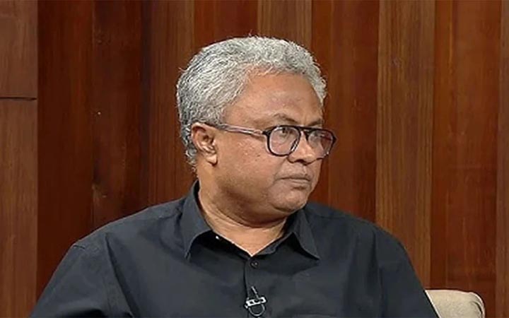 স্ত্রীসহ সাংবাদিক সুভাষ সিংহের দেশত্যাগে নিষেধাজ্ঞা