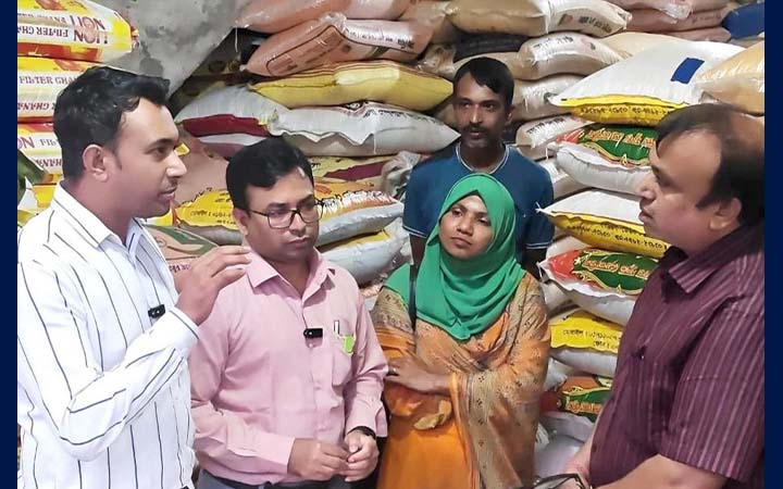 বগুড়ায় চার প্রতিষ্ঠানকে লাখ টাকা জরিমানা