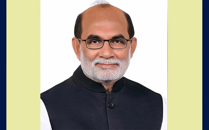 স্ত্রীসহ শ. ম রেজাউলের আয়কর নথি জব্দ