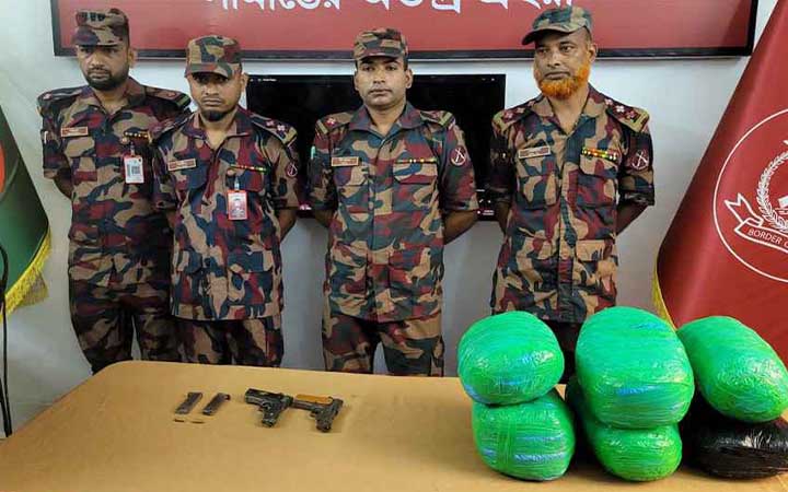 বিজিবির বিশেষ অভিযানে অস্ত্র-মাদক উদ্ধার