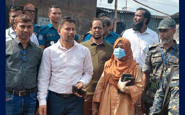 গাজীপুরে রেলওয়ের জমি থেকে অবৈধ স্থাপনা উচ্ছেদ