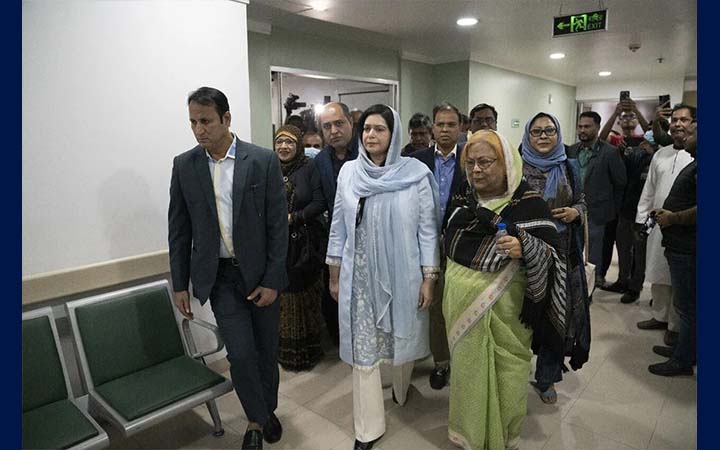 দেশে এসেই এভারকেয়ারে ডা. জুবাইদা রহমান