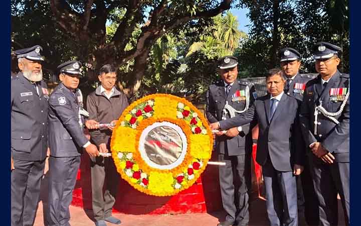 নীলফামারীতে নানা আয়োজনে শহীদ বুদ্ধিজীবী দিবস পালিত