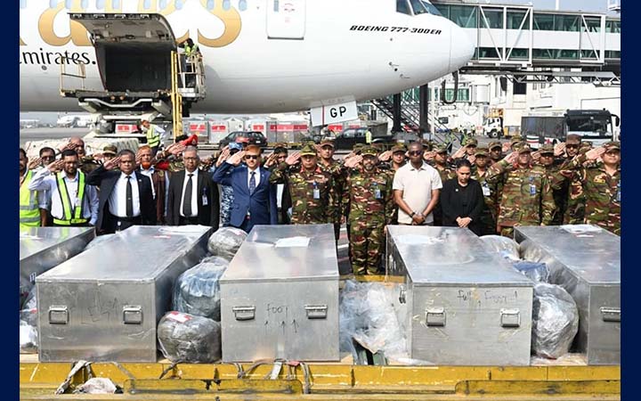 সুদানে নিহত ৬ বাংলাদেশি শান্তিরক্ষীর মরদেহ দেশে পৌঁছেছে