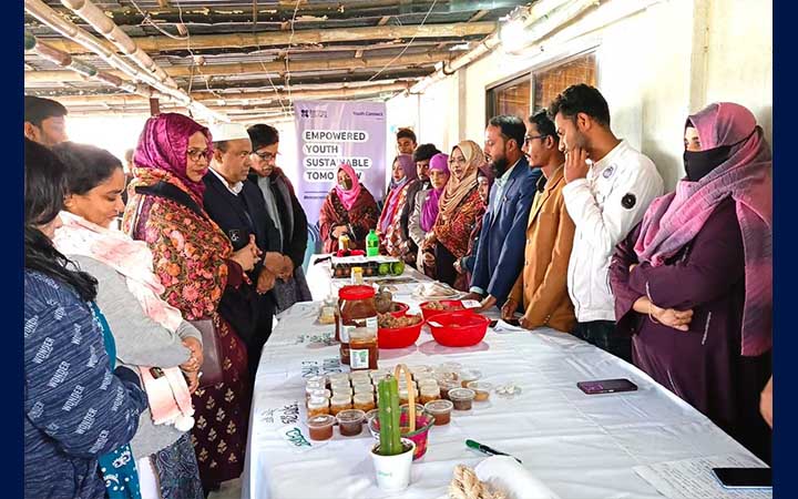 চুয়াডাঙ্গায় সবুজ উদ্যোক্তাদের ব্যবসায়িক আইডিয়া প্রদর্শন