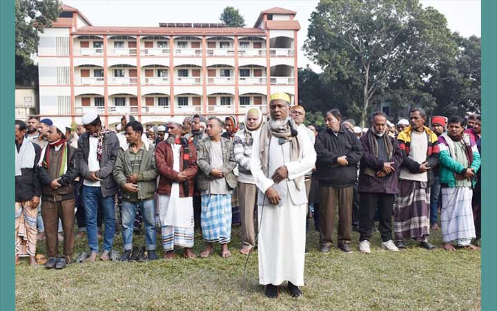 রাজবাড়ীতে খালেদা জিয়ার গায়েবানা জানাজা অনুষ্ঠিত