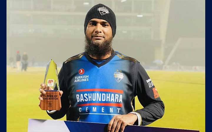 টানা দুই ম্যাচে সেরা মাহমুদউল্লাহ, গড়লেন ফিফটির রেকর্ড