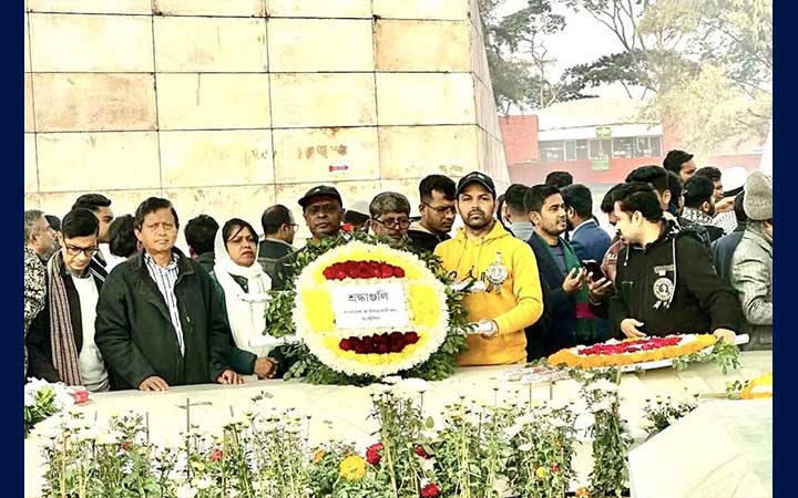 বেগম খালেদা জিয়ার সমাধিতে অস্ট্রেলিয়া বিএনপির শ্রদ্ধা নিবেদন