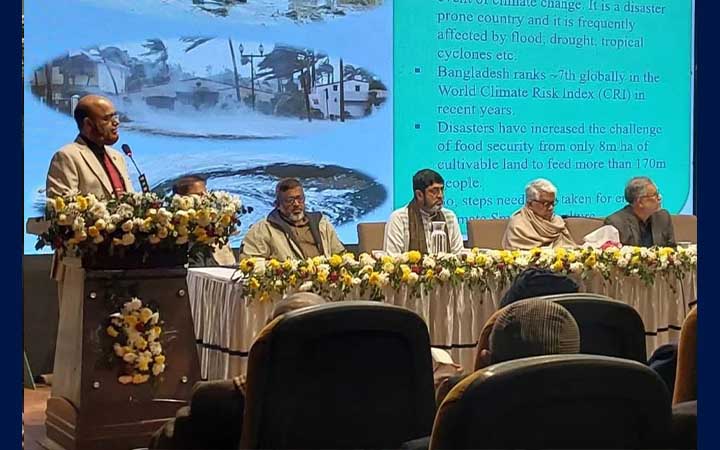 পরিবেশ সংকট মোকাবিলায় দীর্ঘমেয়াদি ও সমন্বিত উদ্যোগের আহ্বান