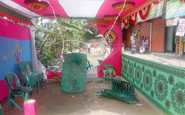 কুষ্টিয়া-৩ আসনে বিএনপির নির্বাচনি ক্যাম্পে দুর্বৃত্তদের আগুন