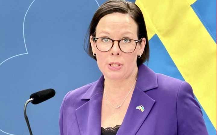 সুইডেন তার নাগরিকদের দ্রুত ইরান ছাড়ার নির্দেশ দিল