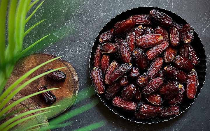 ইফতারে খেজুর রাখা কেন স্বাস্থ্যের জন্য উপকারী?