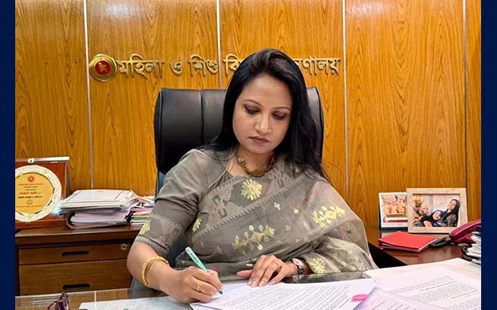 নারীর অদৃশ্য শ্রমের রাষ্ট্রীয় স্বীকৃতি দেওয়া হবে: ফারজানা শারমীন