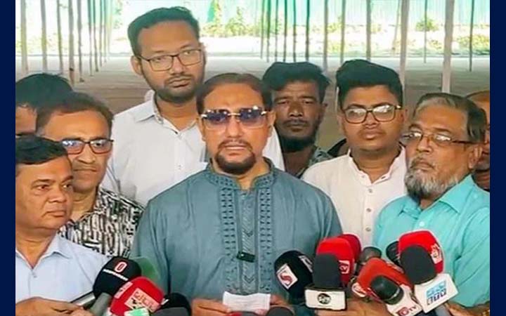 ঈদ জামাতের জন্য প্রস্তুত জমিয়তুল ফালাহ ময়দান