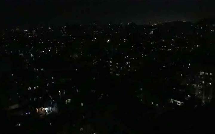 একাত্তরের কালরাত স্মরণে ২৫ মার্চ দেশে এক মিনিটের ‘ব্ল্যাক আউট’