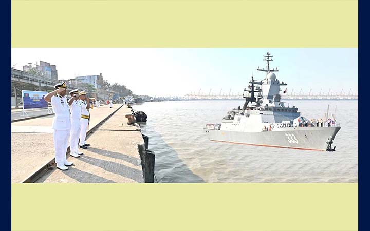 শুভেচ্ছা সফরে চট্টগ্রামে রাশিয়ান নৌবাহিনী জাহাজ