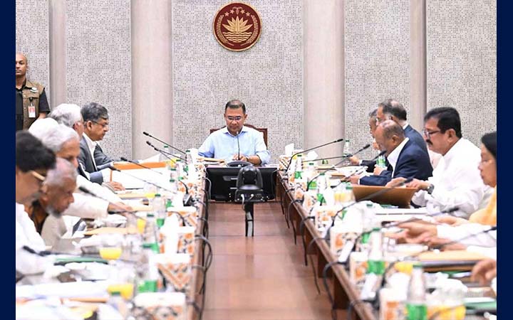 জ্বালানি তেল: আছে এক মাসের রিজার্ভ, বাড়ানোর পরিকল্পনা সরকারের