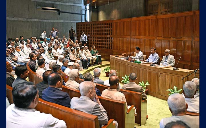 প্রধানমন্ত্রীর সভাপতিত্বে জাতীয় সংসদ কমিটির বৈঠক, যেসব বিষয়ে আলোচনা
