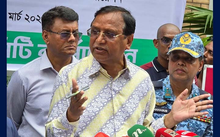 জলাবদ্ধতা নিরসনে ডিএসসিসির মাসব্যাপী বিশেষ পরিষ্কার-পরিচ্ছন্নতা কার্যক্রম শুরু