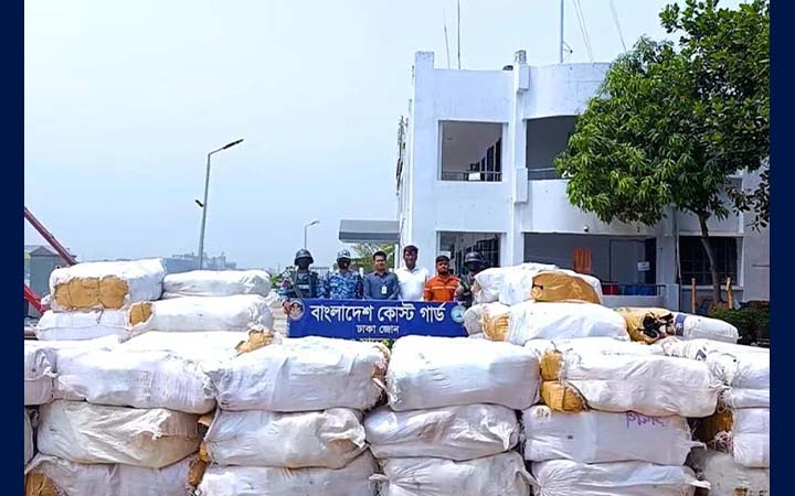 নারায়ণগঞ্জে ৮৮ লাখ টাকার নিষিদ্ধ পলিথিন জব্দ