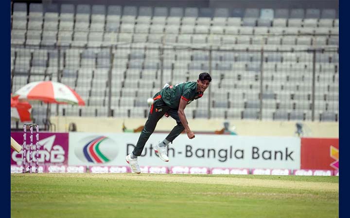 নাহিদ রানার ৫ উইকেট, ১৯৮ রানে থামল নিউজিল্যান্ড