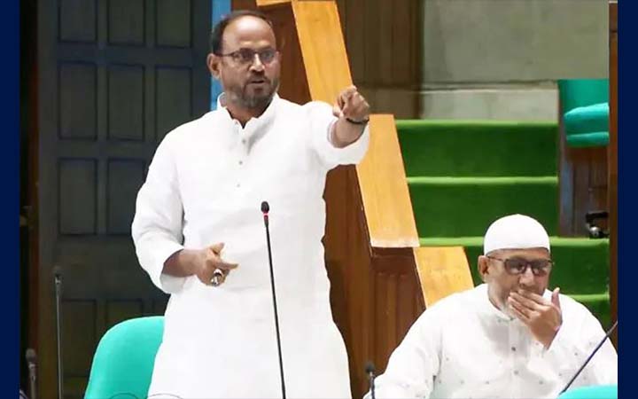 এটা আমি-ডামির সরকার না, কাদেরকে নিশ্চিহ্ন করতে চান: সংসদে টুকু