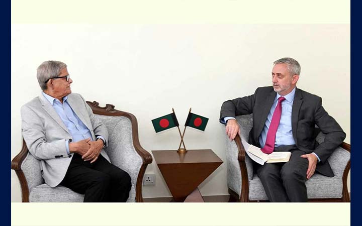 স্থানীয় সরকার মন্ত্রীর সঙ্গে ইইউ’র রাষ্ট্রদূতের সাক্ষাৎ