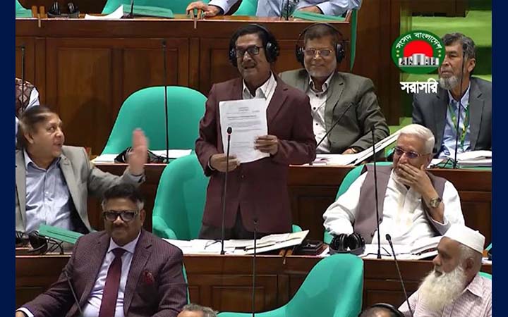 বিরোধী দলের অনেকেই আমাকে ‘ফজা পাগলা’ বলে ডাকে: সংসদে ফজলুর রহমান