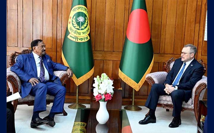 স্পিকারের সাথে রাশিয়ার রাষ্ট্রদূতের সৌজন্য সাক্ষাৎ