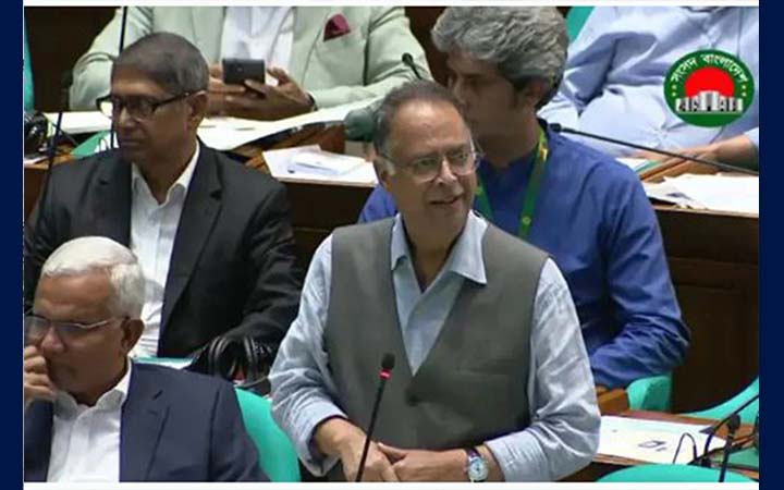 পেট্রোলের লাইন আর নাই, লোডশেডিংও কমে গেছে: সংসদে জ্বালানিমন্ত্রী