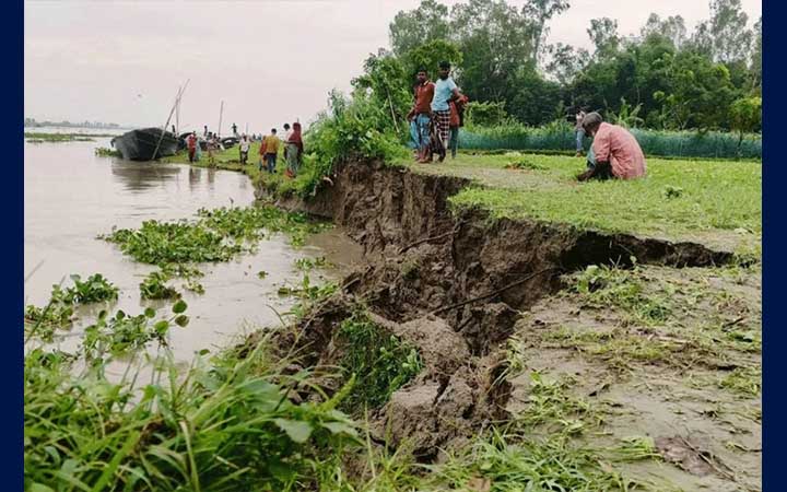 গাইবান্ধায় তিন নদীর পানি বৃদ্ধি, কমেছে করতোয়ার