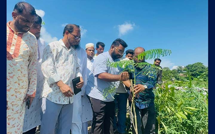 সোনারগাঁয়ে ‘ওয়ান স্টুডেন্ট ওয়ান ট্রি’ কর্মসূচির উদ্বোধন