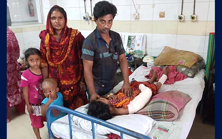 যেভাবে বাঁচলো অসহায় শিশু রিয়ার জীবন