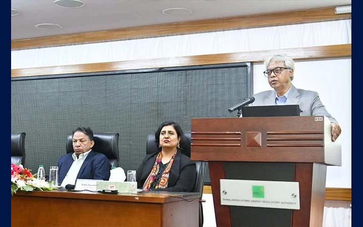 ‘রূপপুর বিদ্যুৎকেন্দ্র জ্বালানি নিরাপত্তার পথে ঐতিহাসিক মাইলফলক’