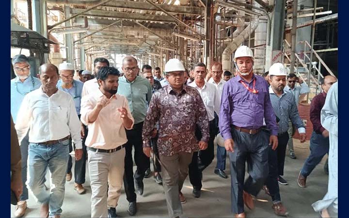 সার আমদানিতে ২২ হাজার কোটি টাকা সাশ্রয়ের লক্ষ্য: বিসিআইসি চেয়ারম্যান