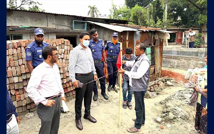 নারায়ণগঞ্জে উচ্ছেদ অভিযানে সরকারি খাল উদ্ধার