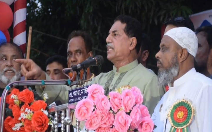 ফাঁকা মাঠে গোল দিতে চাই না: খোকন