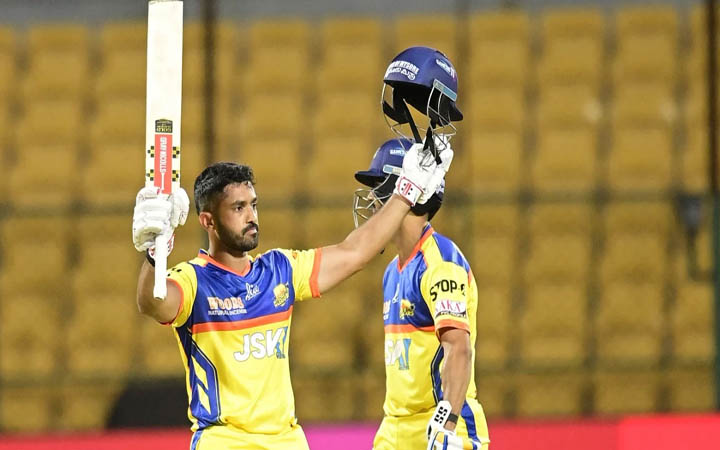 আউট না হয়ে ৫০ ওভারের ক্রিকেটে ৫৪২ রান, বিশ্বরেকর্ড নায়ারের