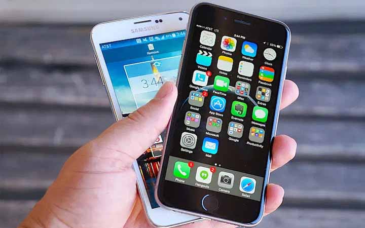 চিরপ্রতিদ্বন্দ্বী স্যামসাং ও অ্যাপল এবার একসঙ্গে কাজ করা অঙ্গিকার