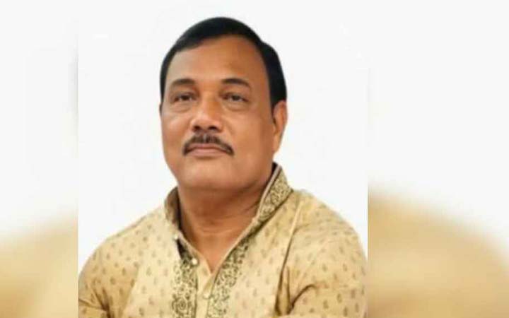 নারায়ণগঞ্জ মহানগর শ্রমিকদলের আহ্বায়ক আটক