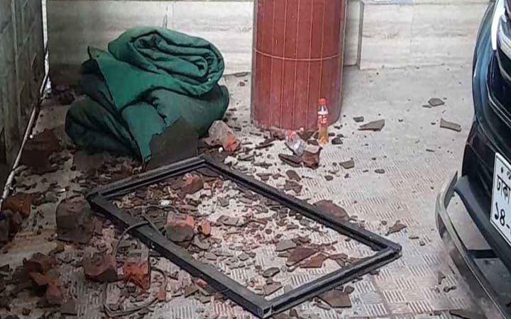 টাঙ্গাইলে কাদের সিদ্দিকীর বাড়িতে হামলা-ভাঙচুর