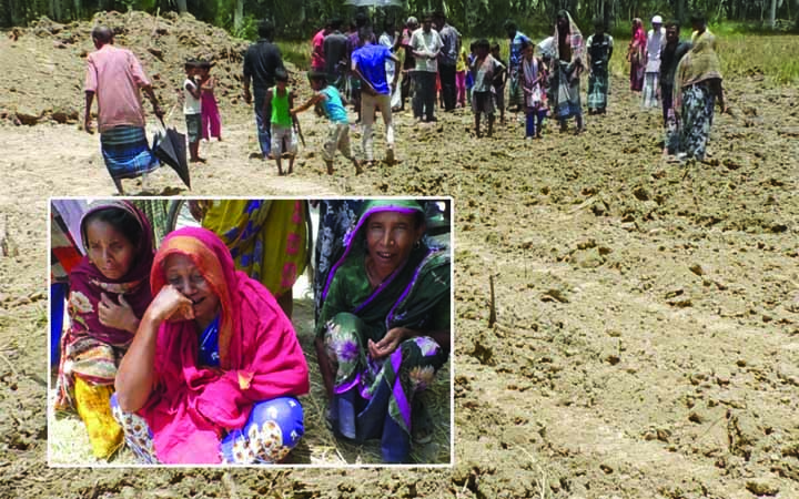 এক রাতে মিশিয়ে দেওয়া হয়েছে অর্ধশতাধিক কবর, স্বজনদের আহাজারি