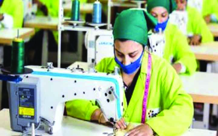 পোশাক রপ্তানি পৌঁছেছে ৪২.৬৩ বিলিয়ন মার্কিন ডলারে