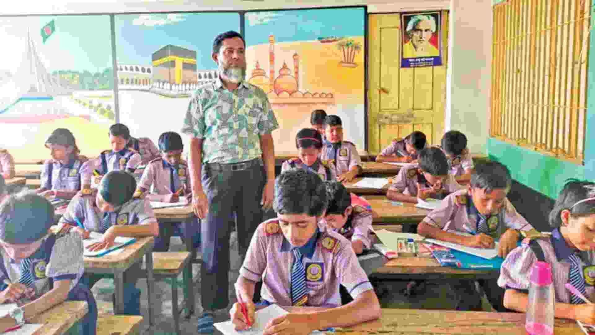 প্রধান শিক্ষক হতে চান না ১০ হাজার সহকারী শিক্ষক