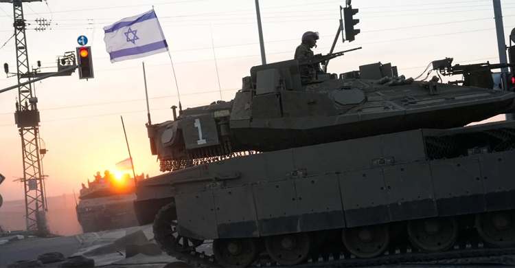 গাজায় স্কুলে হামলায় নিহত অন্তত ৫০