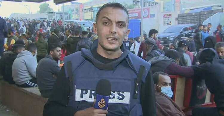 আল-জাজিরার সাংবাদিকের পরিবারের ২২ সদস্য নিহত