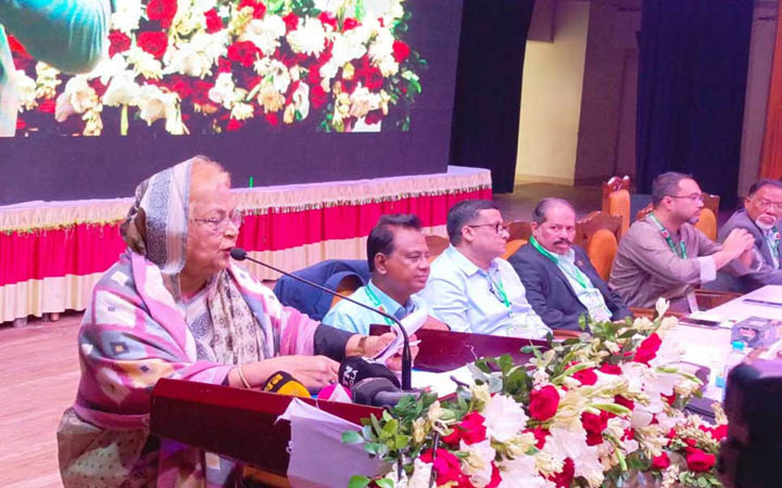 স্বৈরাচারের দোসররা এখনো দেশ থেকে পালিয়ে যায়নি: সেলিমা রহমান