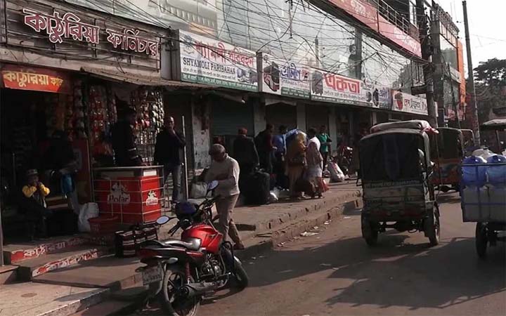 রাজশাহী থেকে দ্বিতীয় দিনের মতো বাস চলাচল বন্ধ